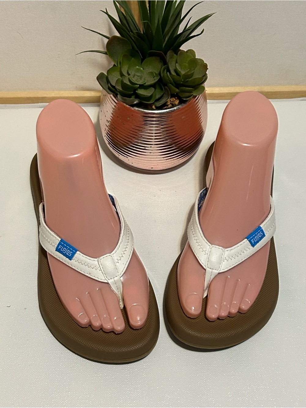 Flojos White Thong Sandals for Women